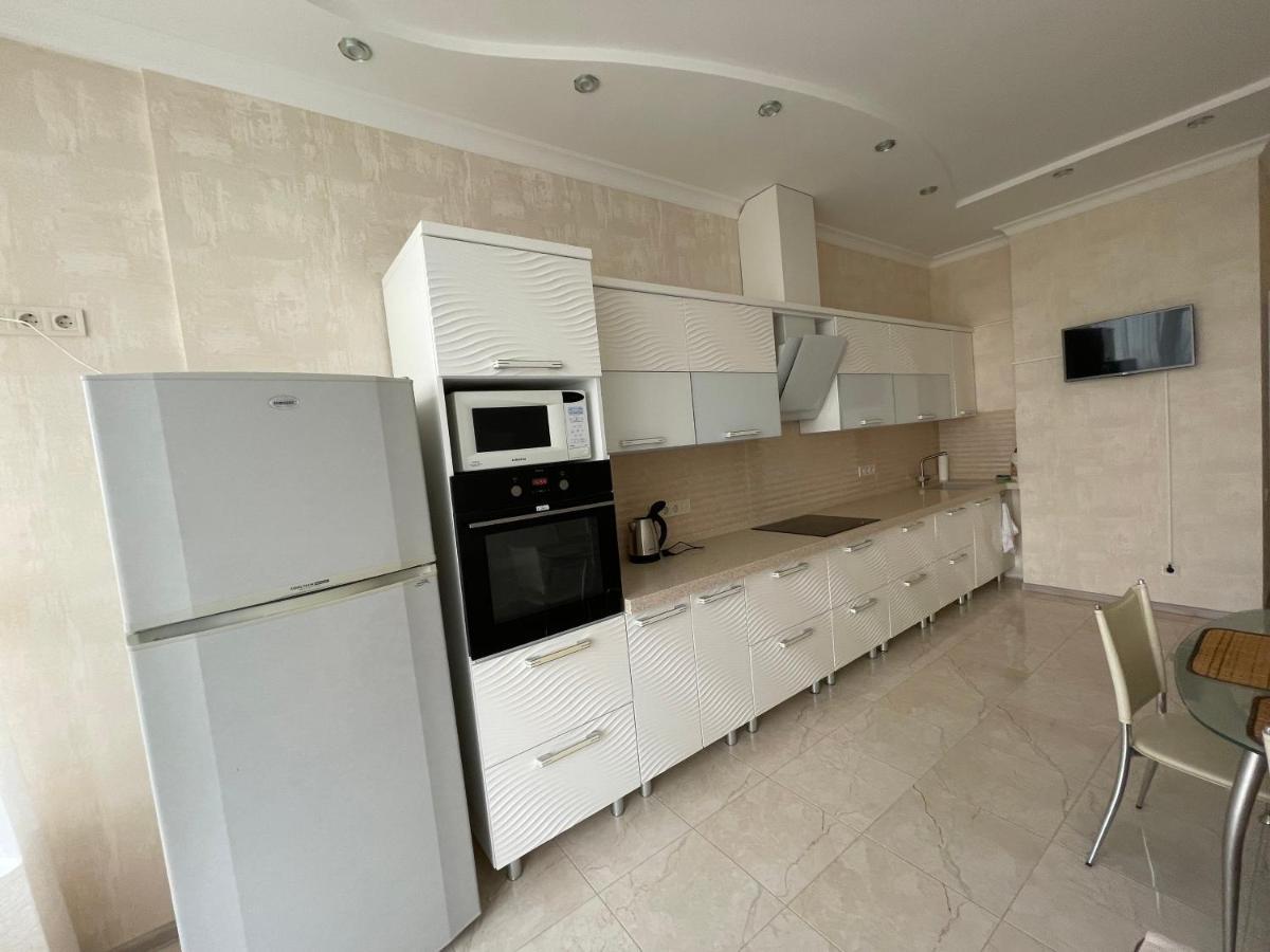Sea View Kadorr Suite Odessa Ngoại thất bức ảnh